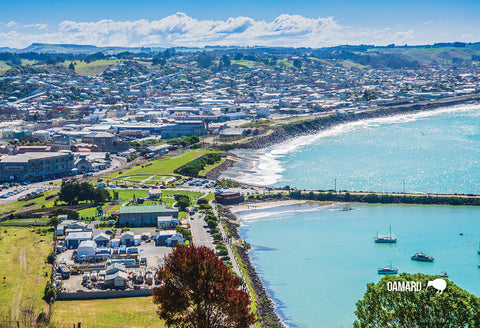 SOT757 - Oamaru From Lookout - Small Postcard - Postcards NZ Ltd