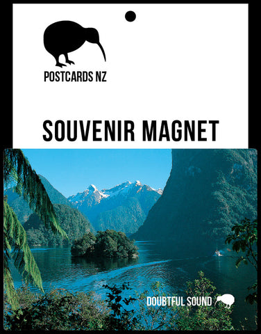 SFI672 - Lake Manapouri - Small Postcard