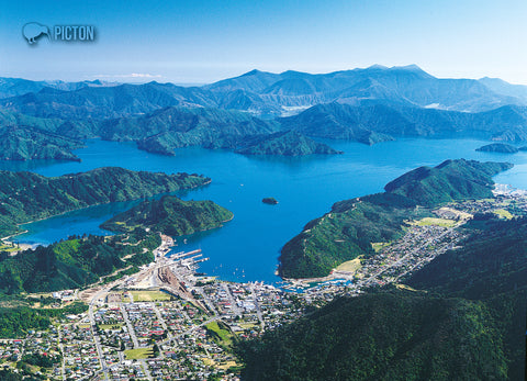 LFI058 - Doubtful Sound, Fiordland - Large Postcard