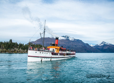 LQT137 - TSS Earnslaw, Queenstown - Large Postcard