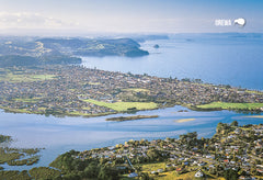 SAU106 - Orewa Aerial - Small Postcard - Postcards NZ Ltd