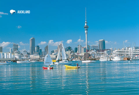 SAU109 - Auckland Waterfront And Sky Tower - Small Postcard - Postcards NZ Ltd