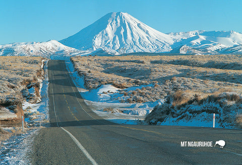 SMW933 - Skiing At Whakapapa Skifield - Small Postcard