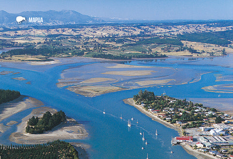 SNE739 - Mapua Aerial - Small Postcard - Postcards NZ Ltd