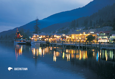 SQT807 - Queenstown Waterfront At Dusk - Small Postcard - Postcards NZ Ltd