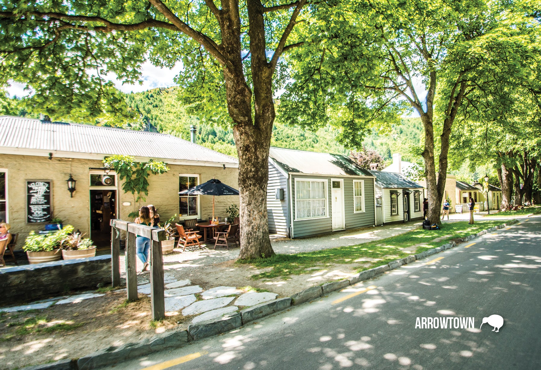 SQT803 - Pioneer Buildings Arrowtown - Small Postcard