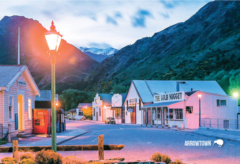 SQT811 - Arrowtown Settng Sun - Small Postcard - Postcards NZ Ltd