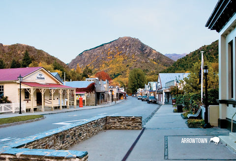 SQT817 - Arrowtown - Small Postcard - Postcards NZ Ltd