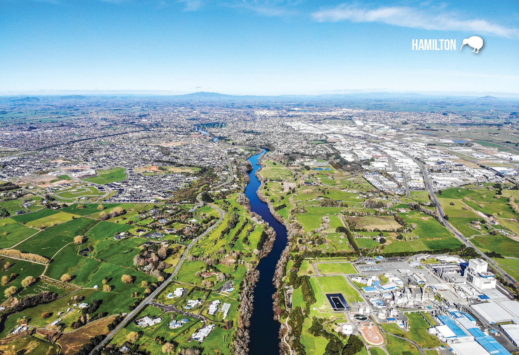 SWA535 - Hamilton City, Aerial - Small Postcard