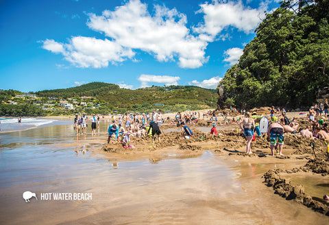 SWA544 - Hot Water Beach, Coromandel - Small Postcard - Postcards NZ Ltd