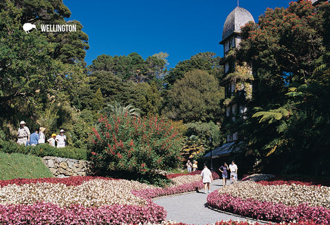 SWG986 - Wellington Gardens - Small Postcard - Postcards NZ Ltd