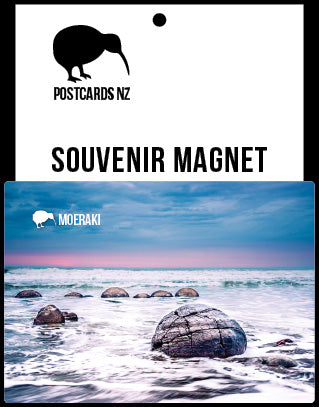 MOT184 - Moeraki Boulders - Magnet - Postcards NZ Ltd