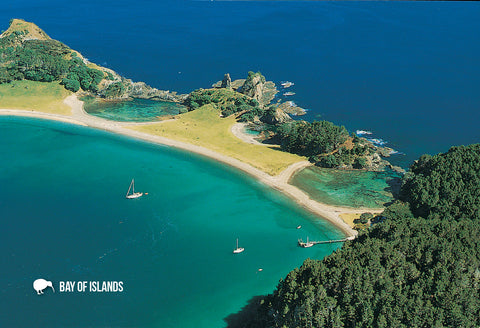 SBI150 - Roberton Island, Aerial - Small Postcard - Postcards NZ Ltd