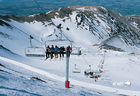 SCA303 - Mt Hutt Ski Lift - Small Postcard - Postcards NZ Ltd