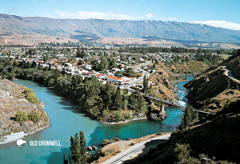 SOT381 - Meeting Of Waters - Small Postcard - Postcards NZ Ltd